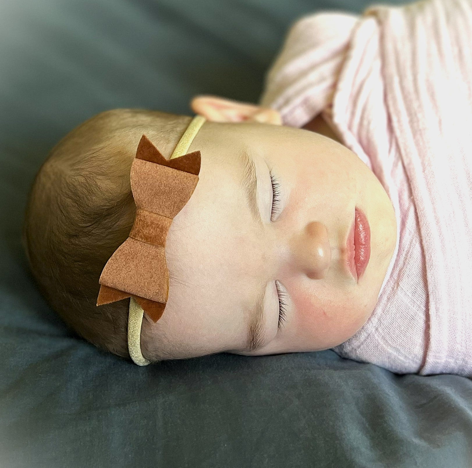 Madeleine Bow Headband - brown velvet